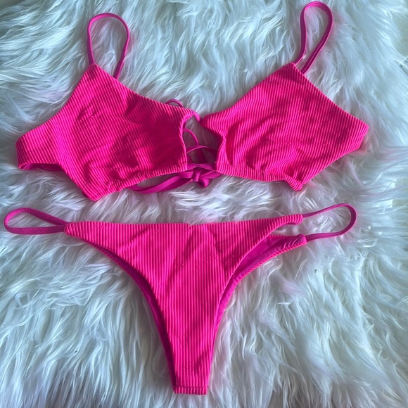 Neon Frankie’s bikini - Picture 1 of 11